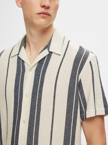 balta SELECTED HOMME Standartinis modelis Marškiniai 'West'