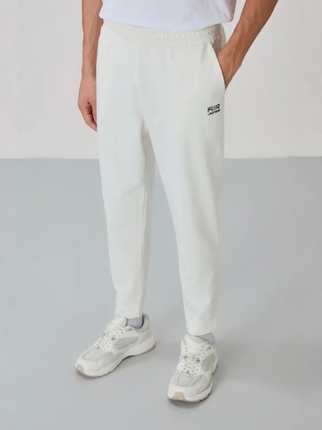 Tommy Life - Fato de desporto em branco