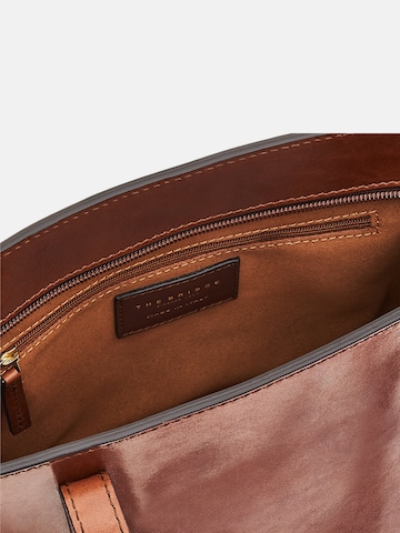 The Bridge Shopper in Bruin