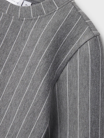 NAME IT Shirt in Grey