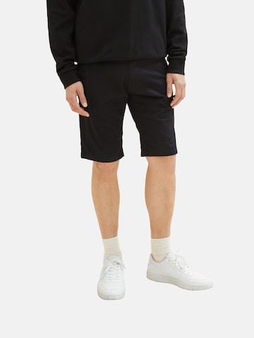 TOM TAILOR Regular Shorts in Schwarz: predná strana