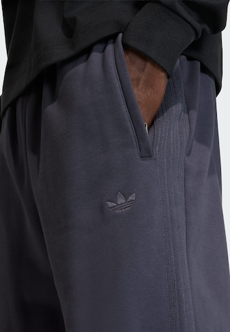 ADIDAS ORIGINALS Loose fit Trousers in Black
