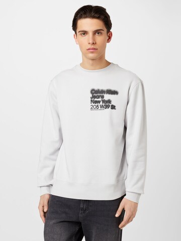 Bluză de molton 'Blurred Address' de la Calvin Klein Jeans pe gri: față