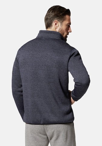 Stooker Men Fleece Jacket in Blue