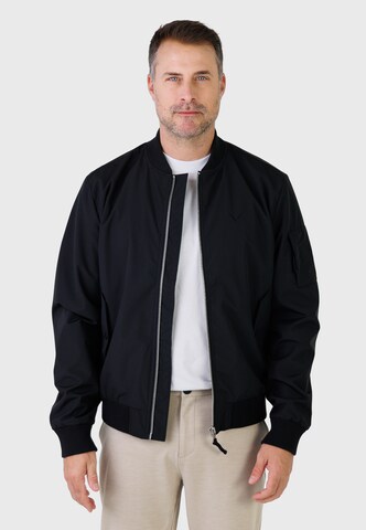Kleinigkeit Between-Season Jacket in Black: front