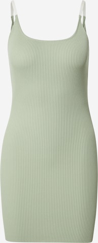 Rochie de vară de la Missguided pe verde: față