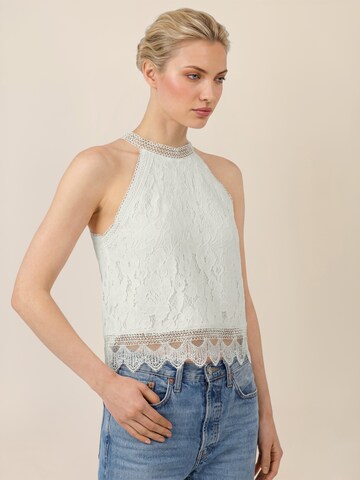 APART Top in Beige: front