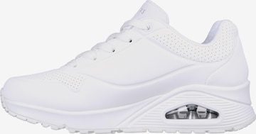 Sneaker bassa 'Uno Stand On Air' di SKECHERS in bianco