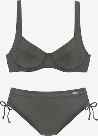 LASCANA T-shirt Bikini in Groen: voorkant