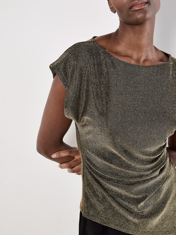 Maglietta di Apricot in giallo