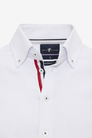 DENIM CULTURE - Ajuste regular Camisa 'PATRICK' en blanco