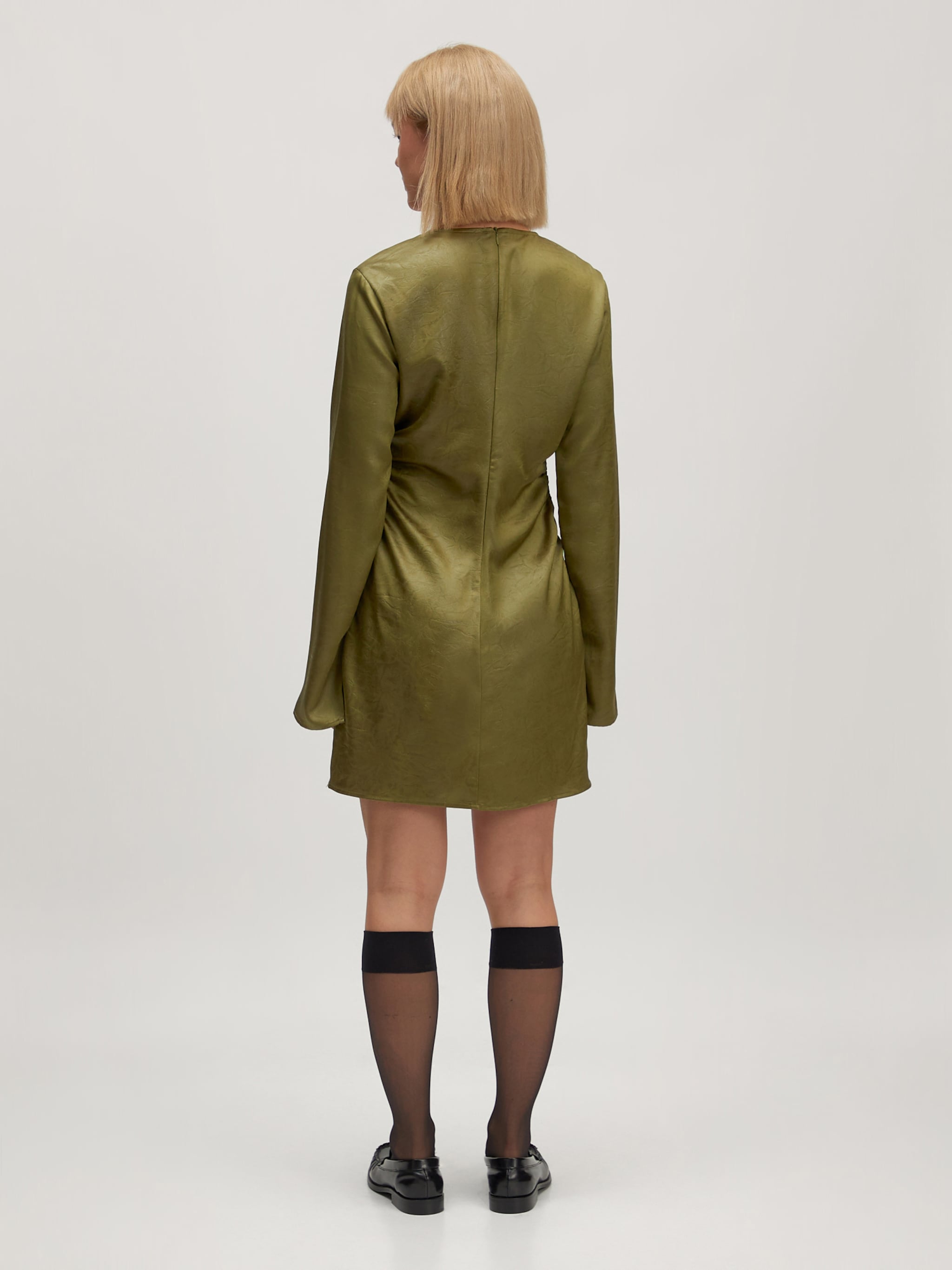 EDITED Neuheiten Kleid 'Jasmine' oliv