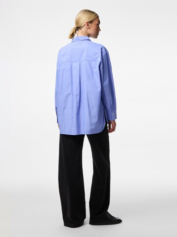 Camicia da donna 'PCMELIA' di PIECES in blu