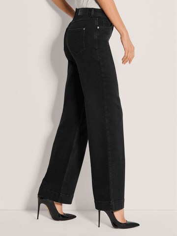 MADELEINE Wide leg Jeans in Black