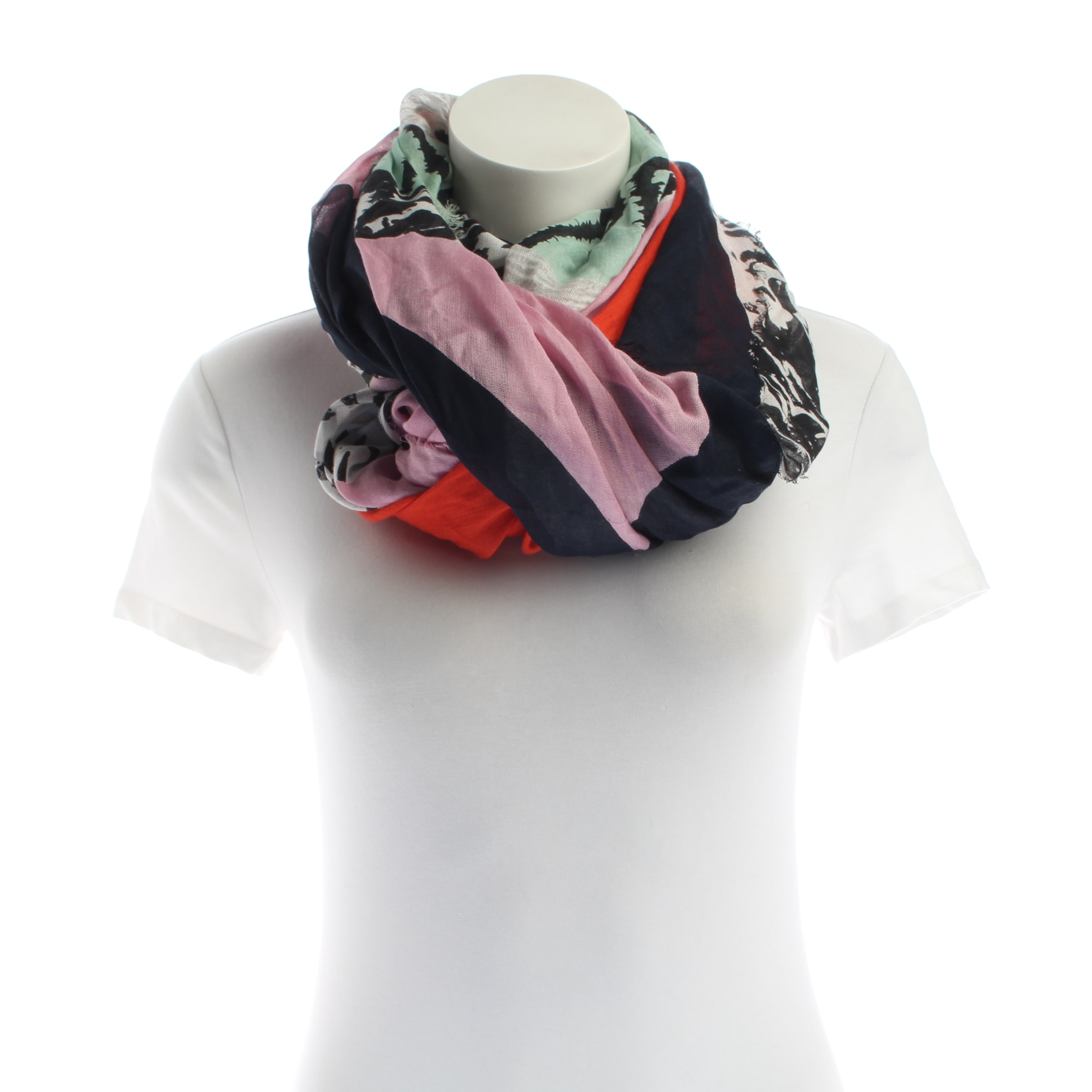 Diane von Furstenberg Scarf & Wrap in One size in Mixed colors, Item view