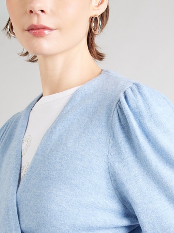 Cardigan & Other Stories en bleu