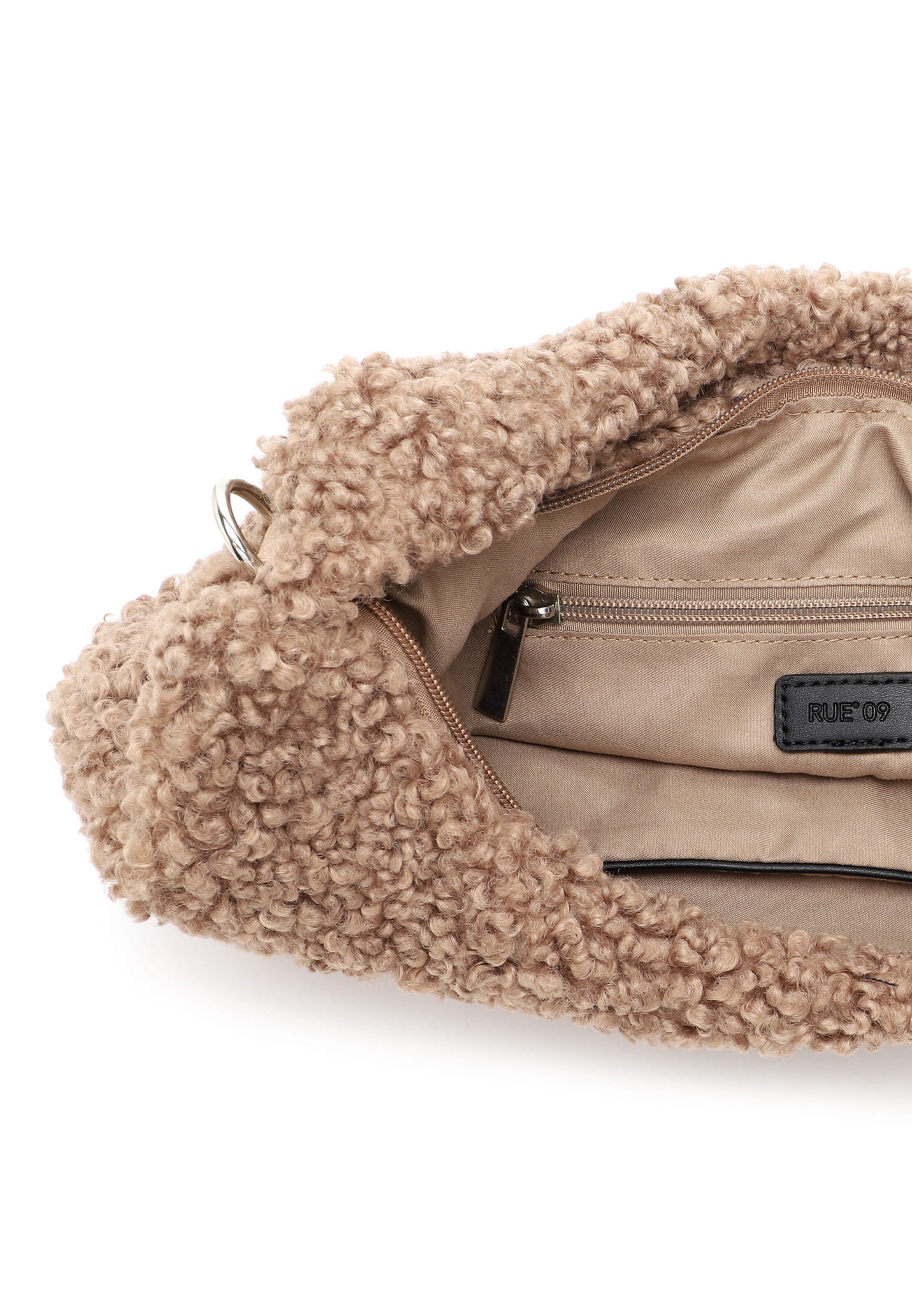 Emily & Noah Beutel 'E&N Cergy RUE 09' in Beige