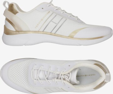 TOMMY HILFIGER Sneaker 42 in Weiß: Vorderseite