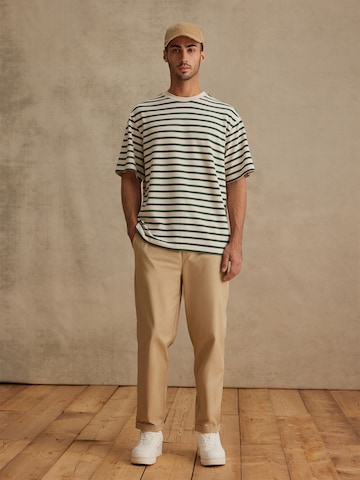 Effilé Pantalon 'Nicolas' DAN FOX APPAREL en beige