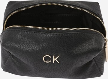 Calvin Klein Kosmetiktasche in Schwarz