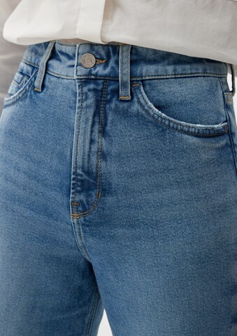 s.Oliver Regular Jeans in Blau