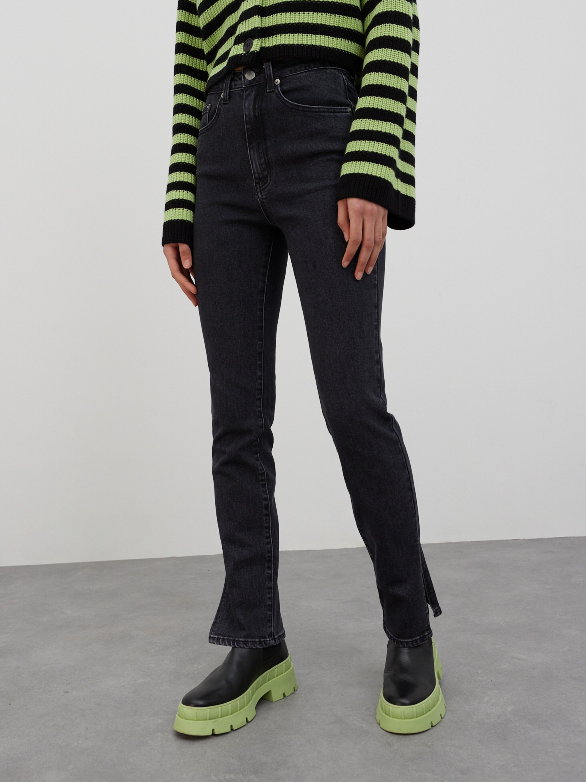 EDITED Produkte Jeans 'Alessya' schwarz