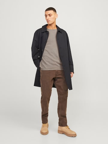 brūns JACK & JONES Standarta piegriezums Džemperis 'JJLeo'