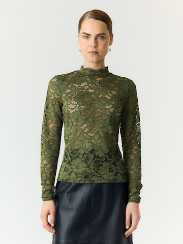 YAS Blouse 'YASLacey' in Green: front