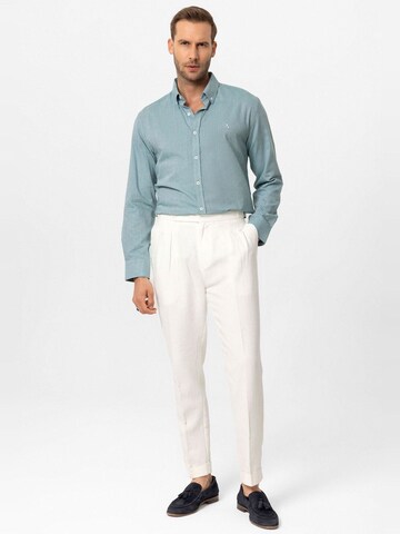 Antioch Regular fit Button Up Shirt in Green
