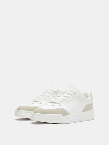 Pull&Bear Rövid szárú sportcipők - fehér