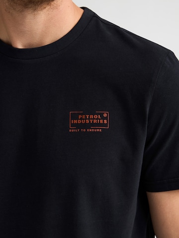 Petrol Industries T-shirt i svart