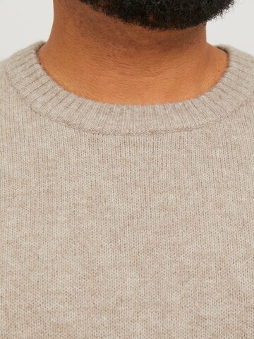 Jack & Jones Plus - Pullover 'JOROllie' em bege