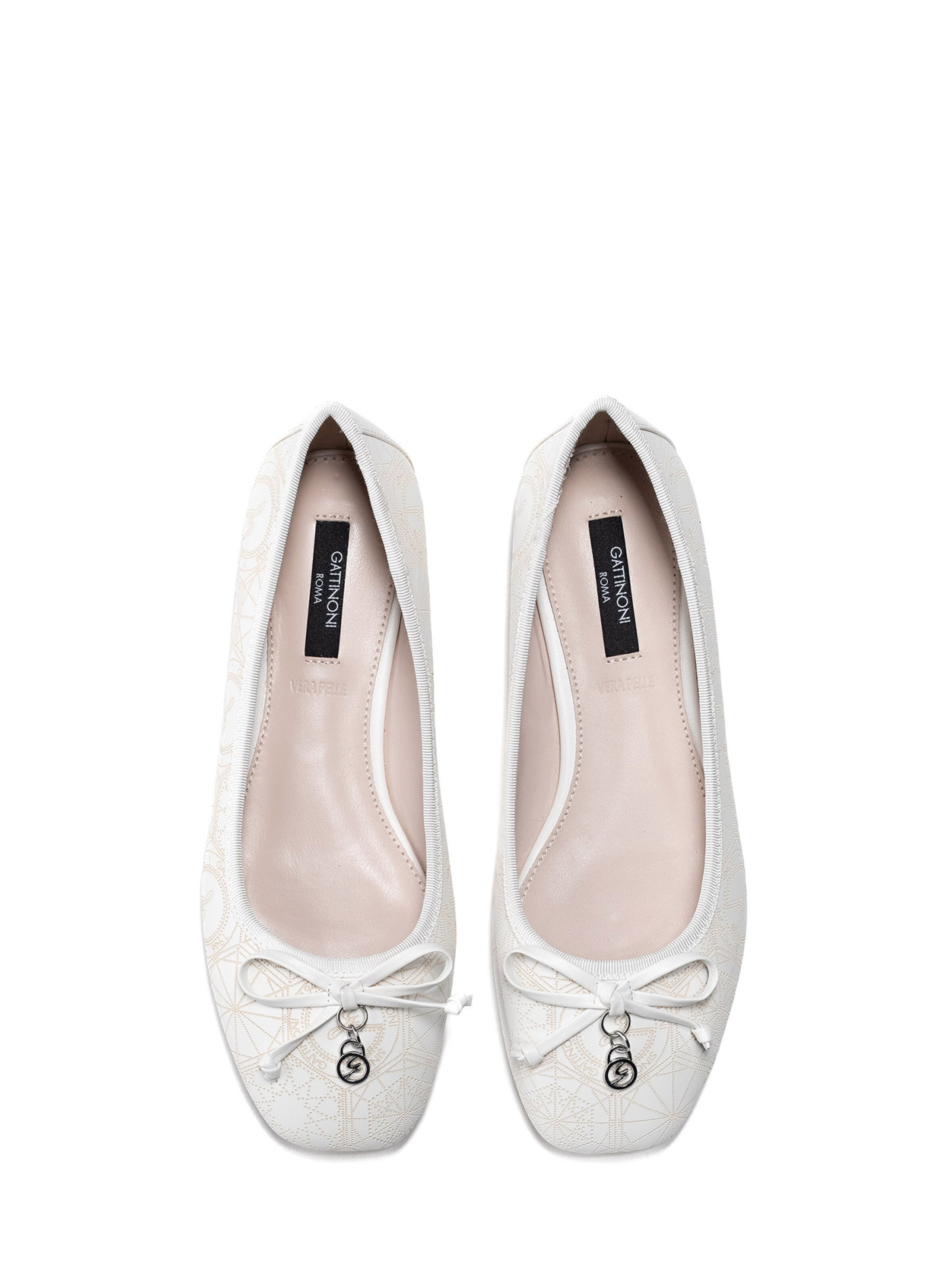 Ballerina di Gattinoni in bianco