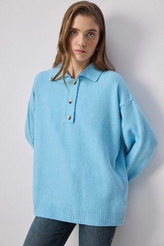 Pull-over oversize Touche Prive en bleu : devant