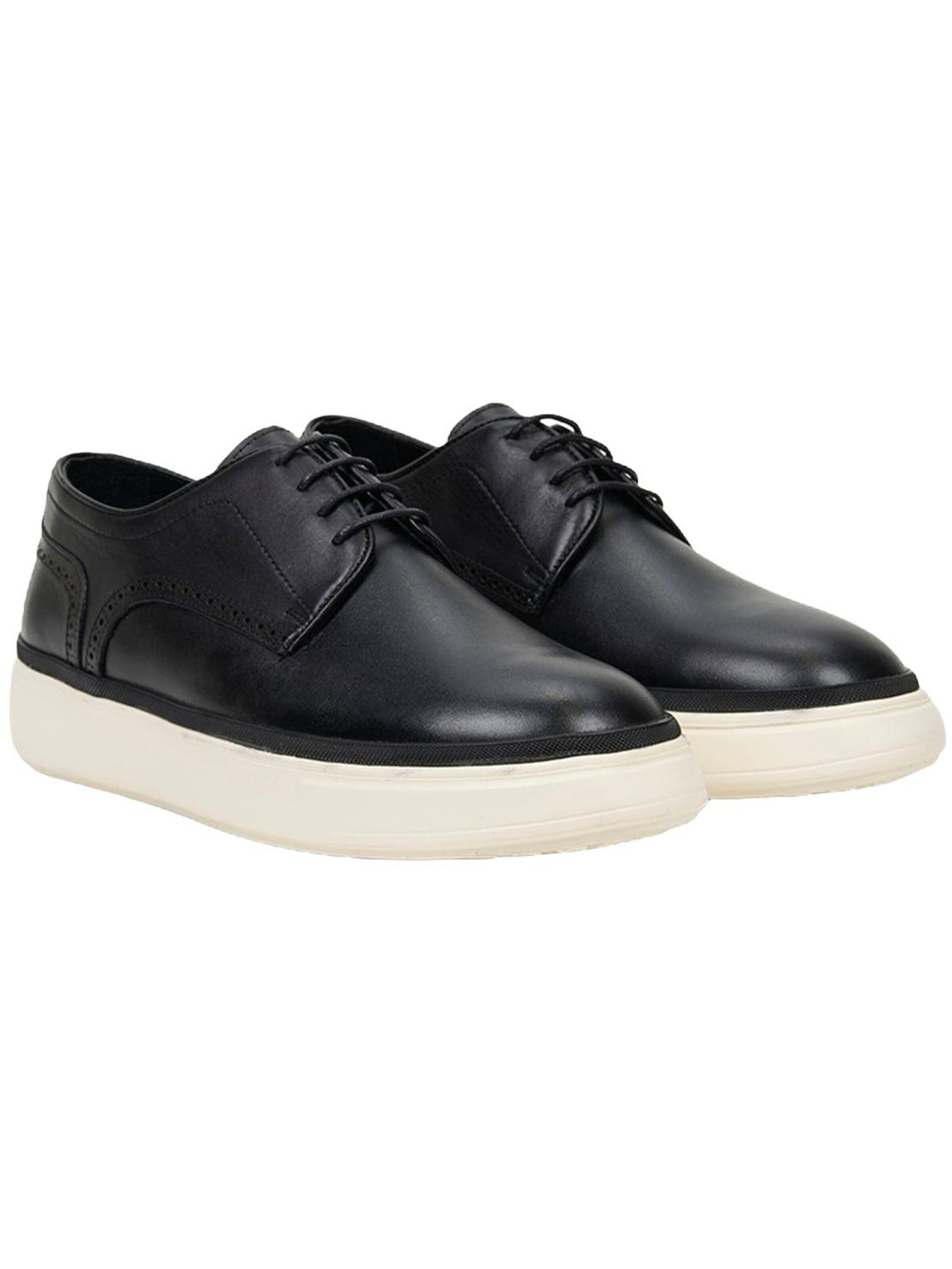 Chaussure à lacets 'Spitze' Desa en noir : devant