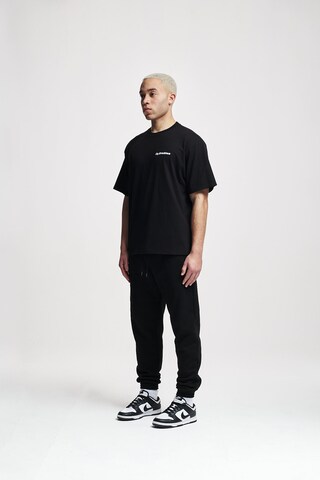 2Y Studios T-Shirt 'Smiley' in Schwarz