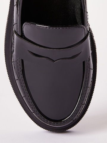 Lipsy Lågsko i svart