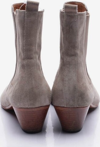Closed Dress Boots in 39 in Grey