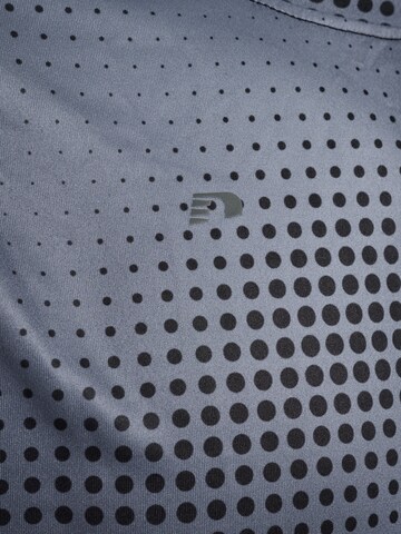 Newline Bluser & t-shirts 'BEAT AOP' i sort