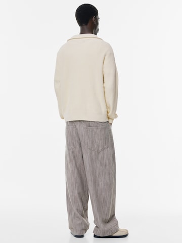 Pull&Bear Pullover in Weiß