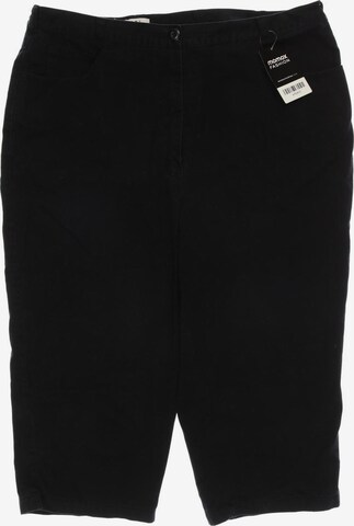 JOY SPORTSWEAR Shorts in XXL in Black: front