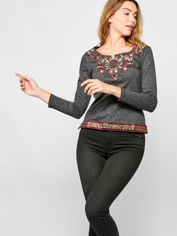 KOROSHI Shirt in Black