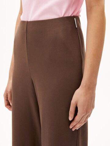 ARMEDANGELS Regular Broek in Bruin