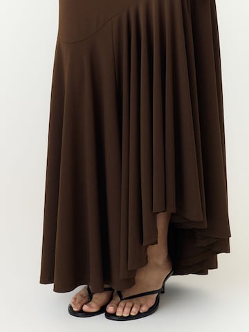 YAS Kleid 'YASGodita' in Braun