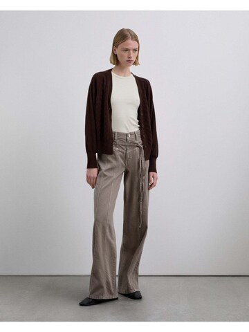 Regular Pantalon Scalpers en marron : devant