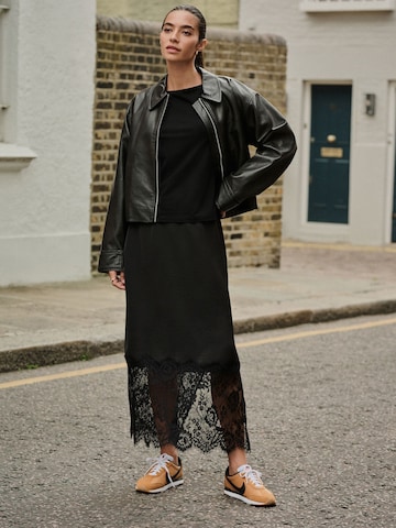 Next Μπλουζάκι σε μαύρο