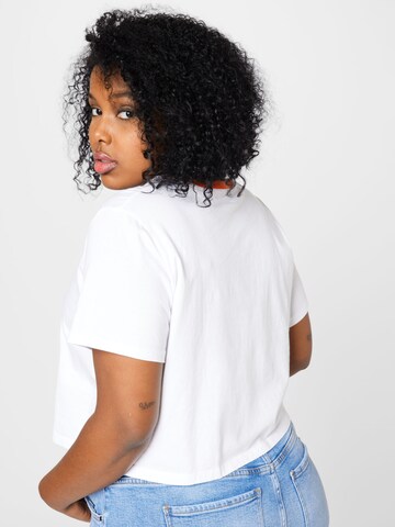 Levi's® Plus - Camisa 'Pl Cropped Jordie Tee' em branco