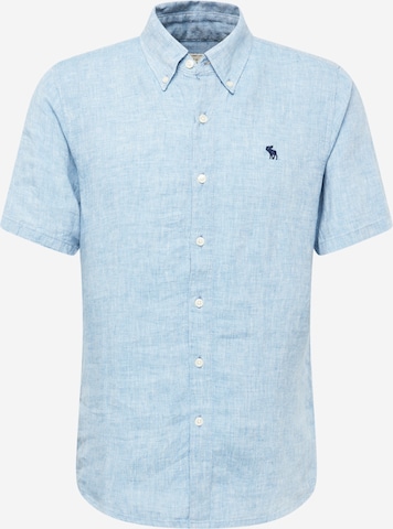 Coupe regular Chemise 'FEB4' Abercrombie & Fitch en bleu : devant