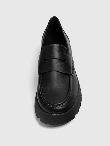 Slipper di Pull&Bear in nero