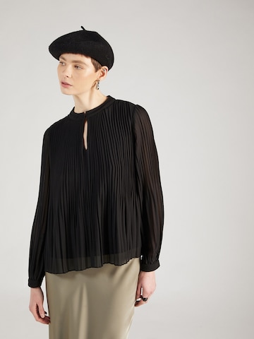 COMMA Blouse in Black: front